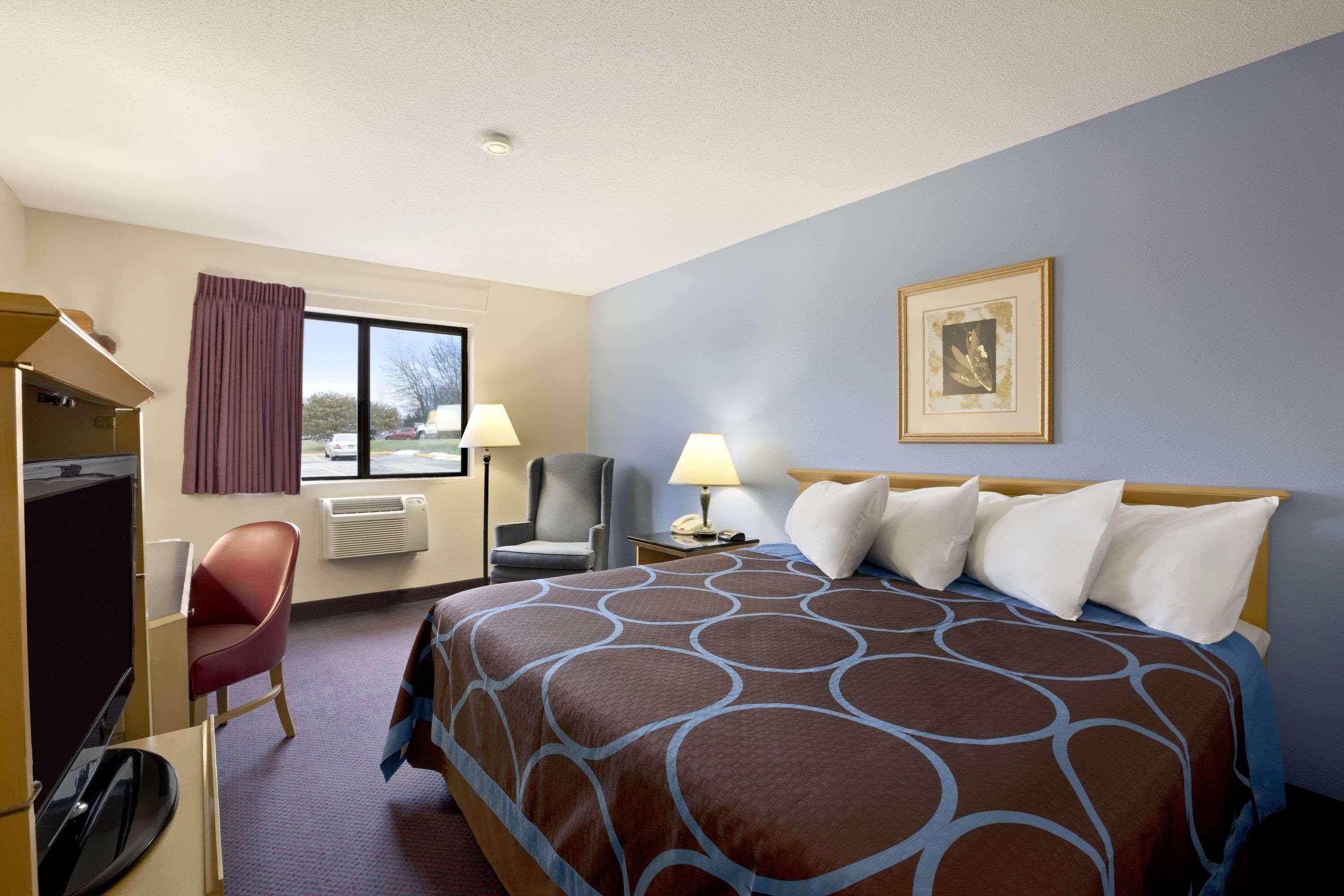 Super 8 By Wyndham Cromwell/Middletown Hotel Ngoại thất bức ảnh